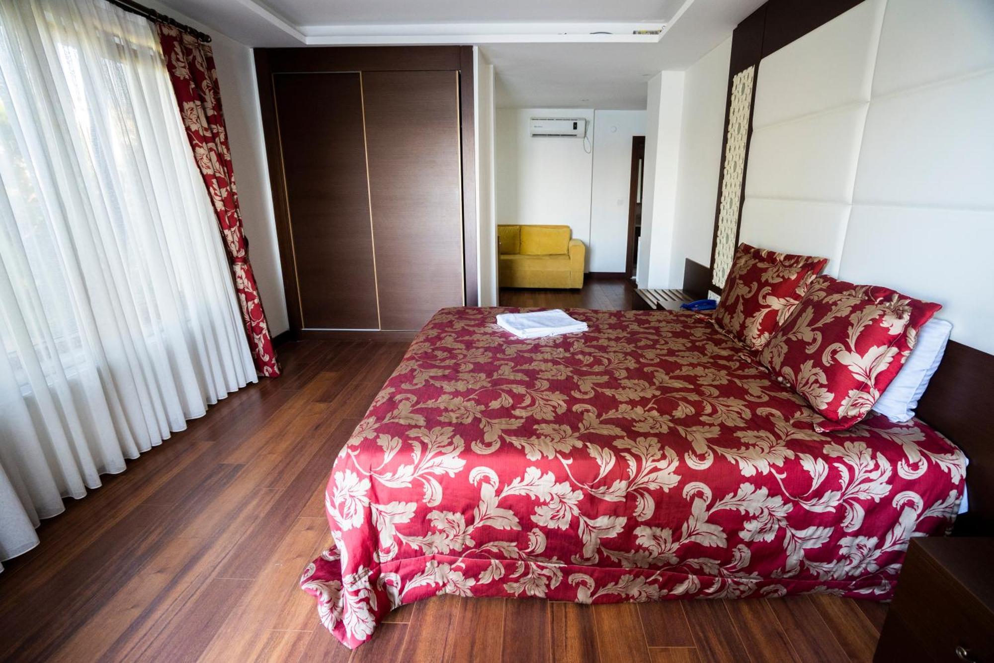 Sea Golden Hotel Darica  Exterior photo