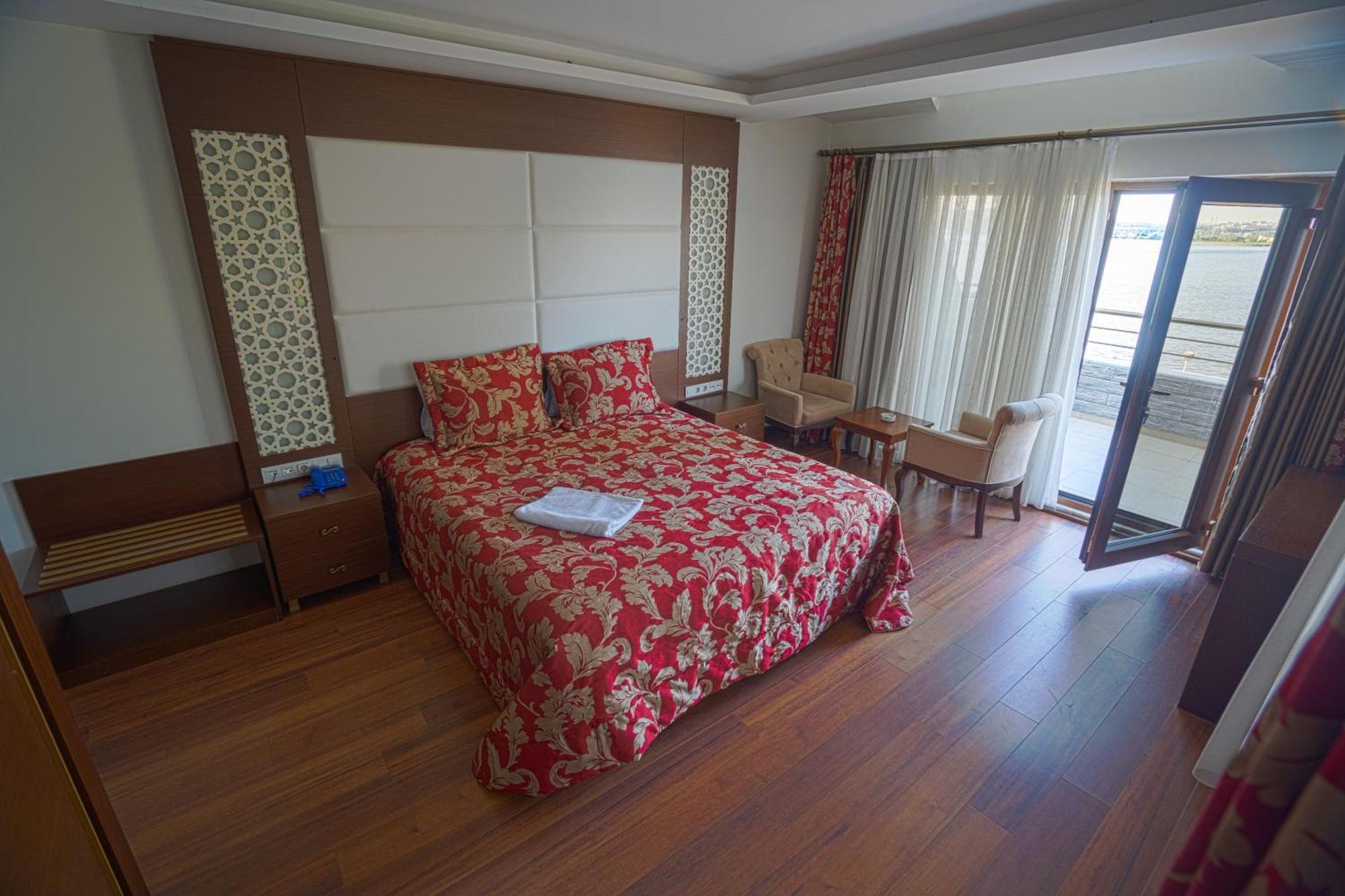 Sea Golden Hotel Darica  Exterior photo